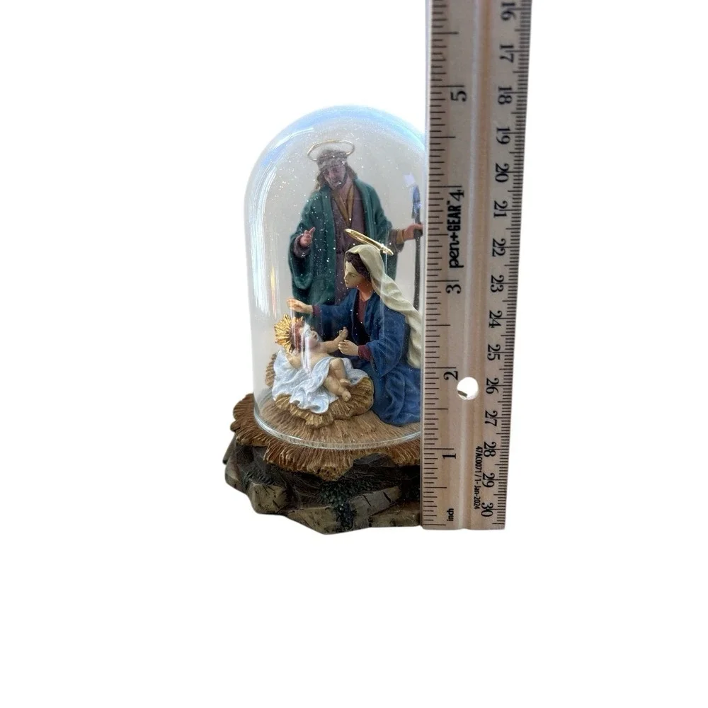 Gianni Benvenuti 'A King Is Born' Nativity Figurine‎ Dome Limited Edition